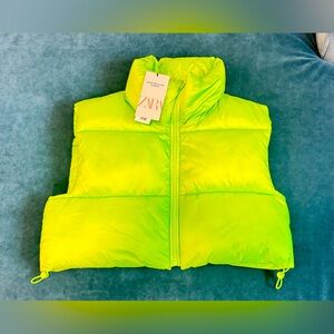 lime green zara crop puffer vest new Large/XL